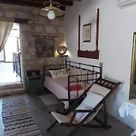 Aliki's House 1+ 2 Polis
