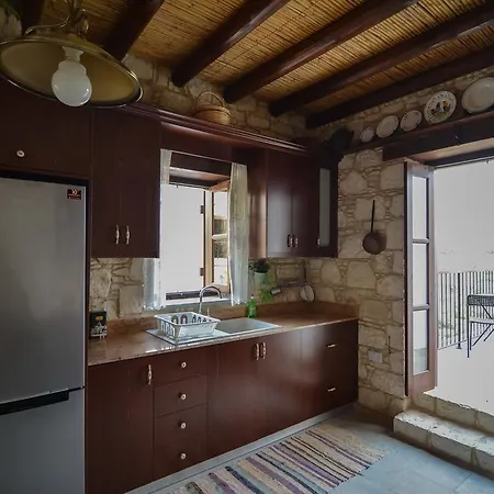 Aliki's House 1+ 2 Εξοχικό σπίτι Πόλη