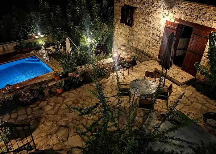 Lantställe Aliki's House 1+ 2 Polis