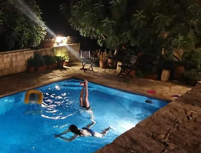 Aliki's House 1+ 2 Gospodarstwo wiejskie *