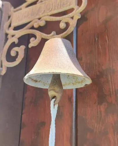 Aliki's House 1+ 2 Lantställe Polis